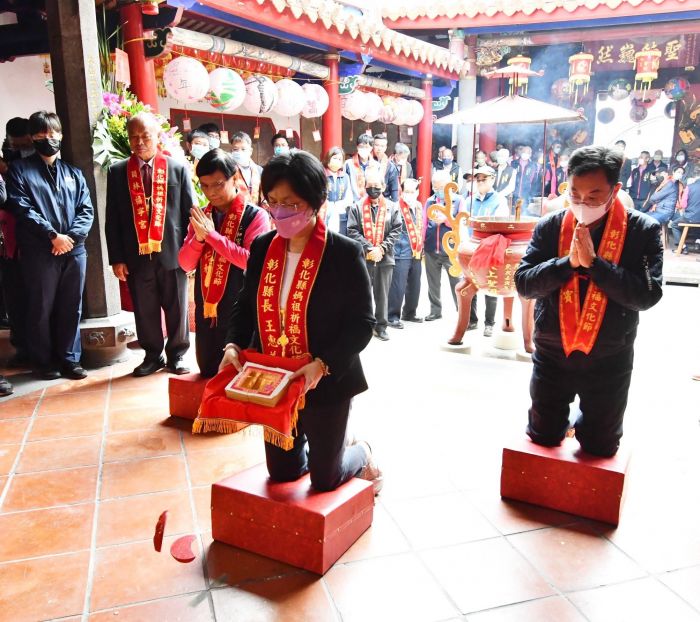 擲筊求好日 彰化縣媽祖祈福文化節擇定10月20日起連3天