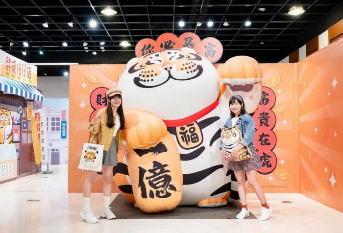 「我不是胖虎」、「鯊魚先生露營中」 快閃店　夢時代8F 人氣登場