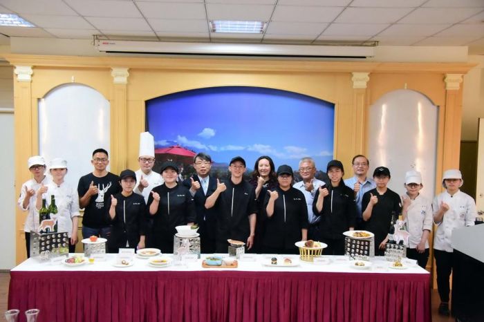 屏科大餐旅系聯手動畜系 開發鹿肉特色料理