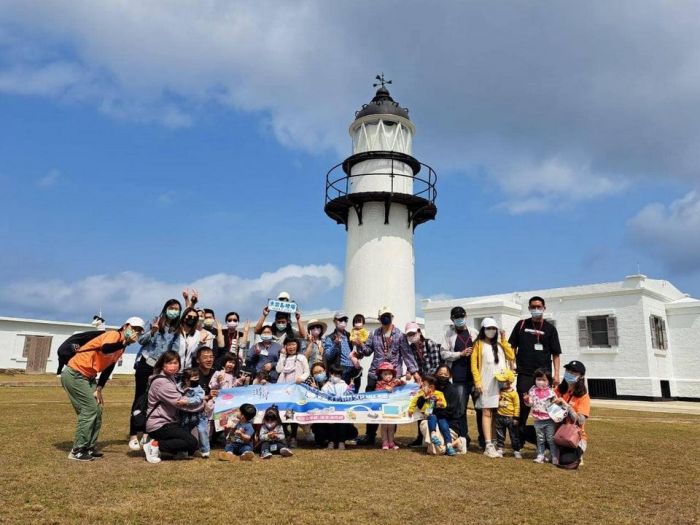 春暖花開！　新住民家庭搭澎湖好行玩北環線