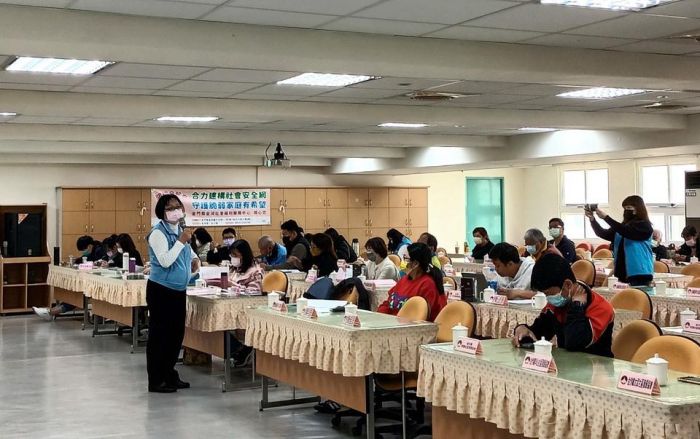 金湖社福中心召開區域聯繫會議　期待跨網絡協同合作