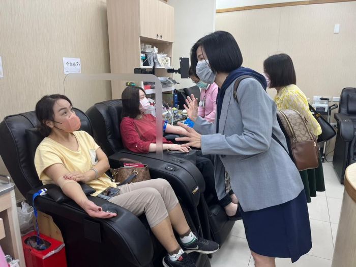 屏東有線電視結合記者公會辦捐血活動