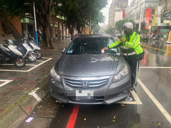 清明連續假期！　新北路邊停車平日收費路段暫停收費