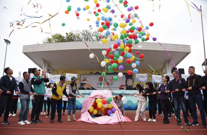 苗栗「童在一起．幸福有你」親子運動嘉年華歡樂登場