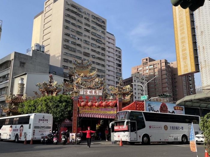 高雄獅甲慈明宮辦愛心捐血活動　募得687袋熱血