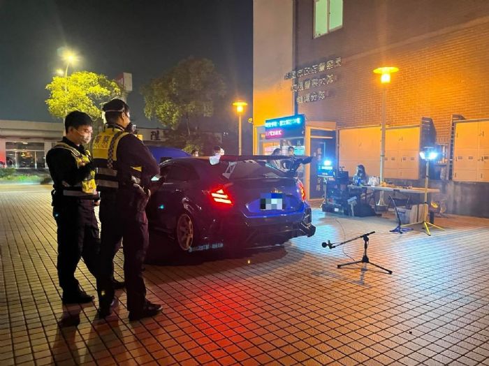 還靜於民　桃園環警監聯手掃蕩噪音車
