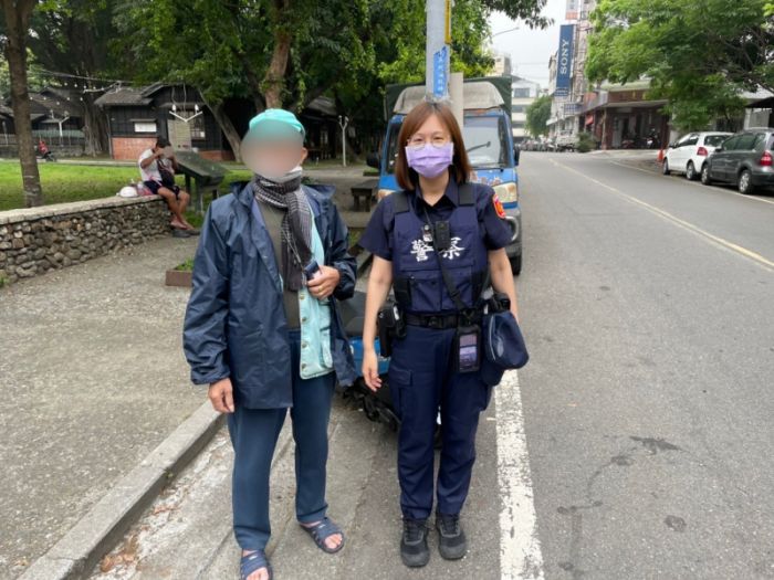 老翁機車無法發動　斗六警迅速趕往解圍