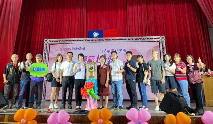 嘉義縣朴子市公所表揚27位模範母親