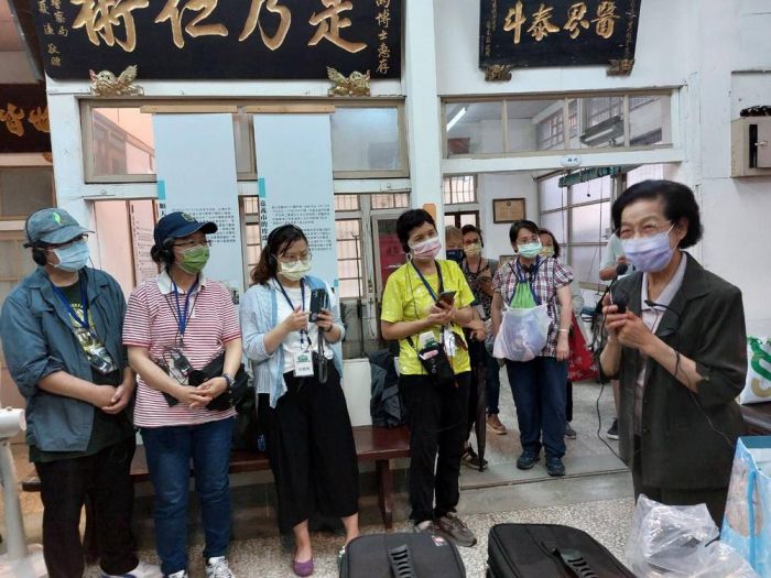 前監察院長張博雅於順天堂醫院親自導覽解說老醫館