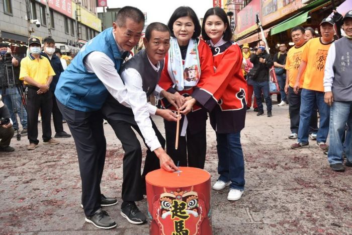 北港朝天宮迎媽祖　炸轎炸虎爺震撼登場