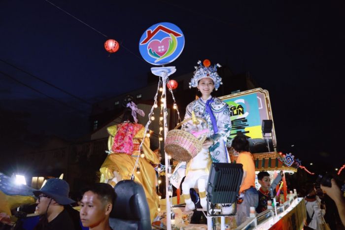 北港朝天宮迎媽祖　陳璧君扮仙上藝閣車體驗