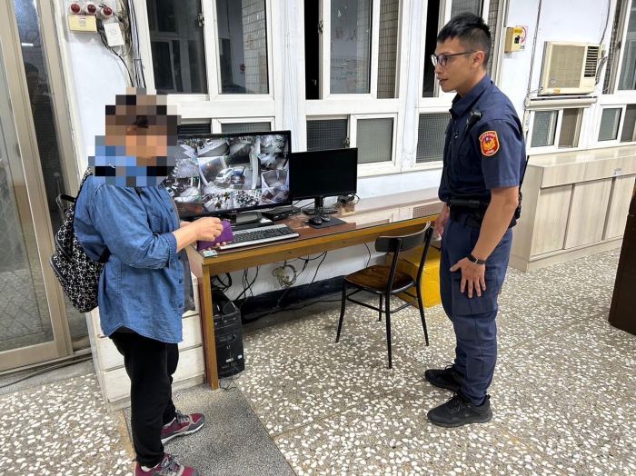 善心男拾得錢包　竹南警協助尋失主