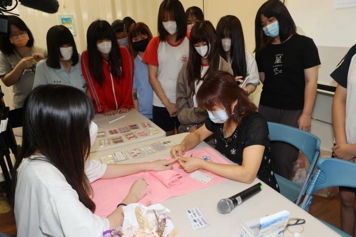 投職業領航員美容體驗課程登場  7校14位學生參與