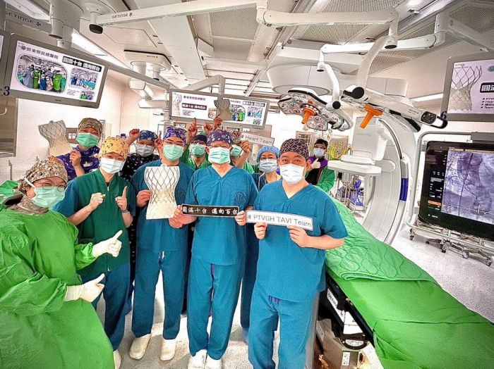 屏東榮總成功完成10台TAVI手術　造福偏鄉急重症醫療