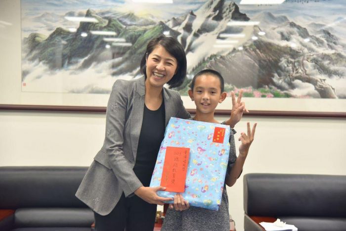 水里國小黃偉峻獲總統教育獎　許淑華縣長接見嘉勉