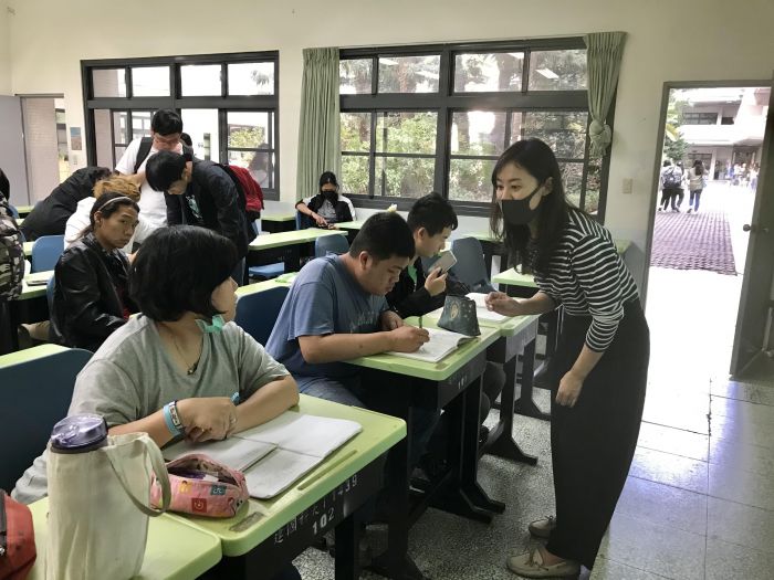建國科技大學應外系教學多元 日藉師：台灣學生要更勇於表達自己