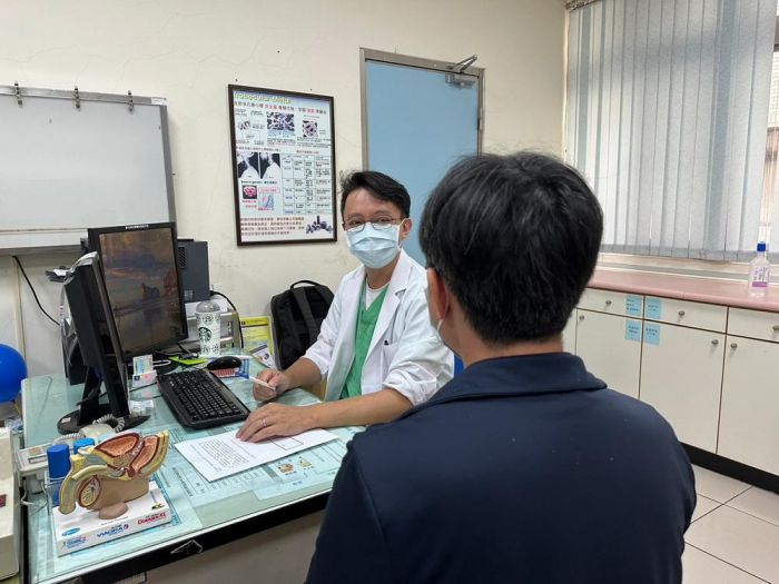 嘉榮泌尿外科「前腺救援」解決男子攝護腺肥大的困擾
