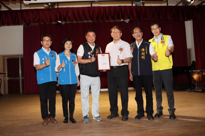 晟德集團總裁林榮錦捐贈母校竹南國小800萬