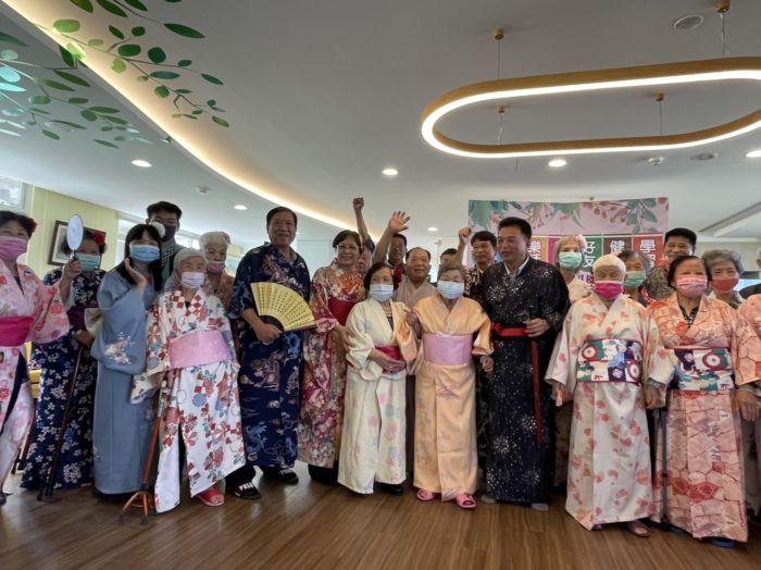 長輩開心圓日本夢 日照中心舉辦和服派對