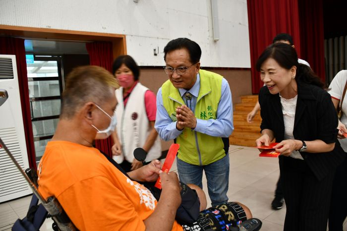 暖心企業再捐贈端午節慰問金 彰化市100戶弱勢家庭受惠