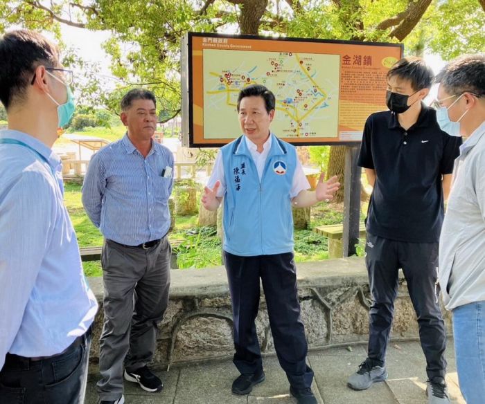 陳福海勘察環北瓊林路段拓寬需求