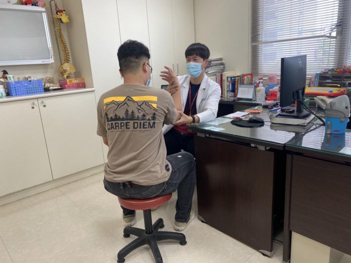 「中風」急性後期照護 及早復健治療減輕失能程度