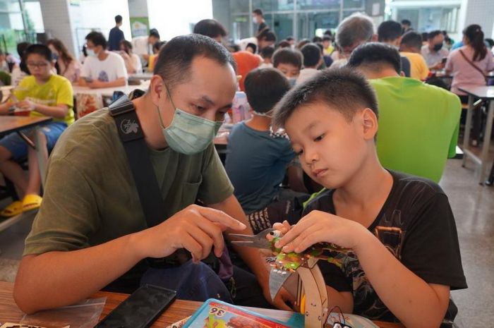  高市社教館舉辦機器翼龍DIY活動