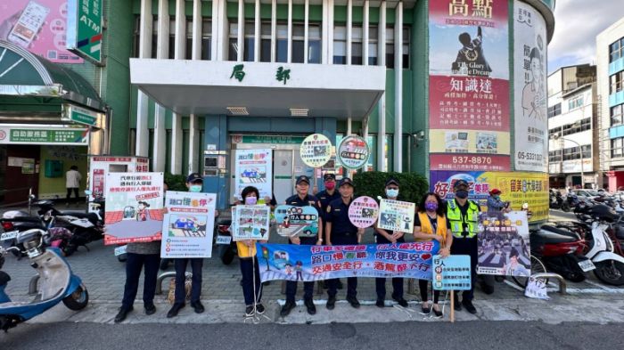 加強民眾用路正確觀念　斗六警快閃交安宣導