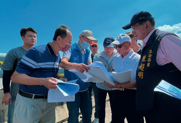 陳超明邀公路總局會勘　後龍好望角周邊交通路網