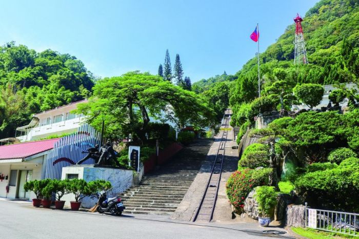 觀光亮點獎評選 　苗栗舊山線鐵道自行車全台亮點票選第1名