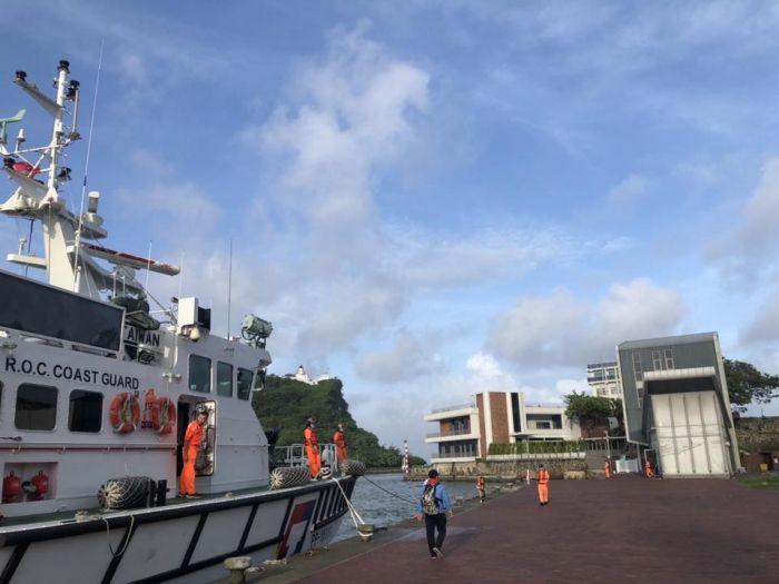 天使輪沉沒案陸海空三方監測   通力合作積極清污