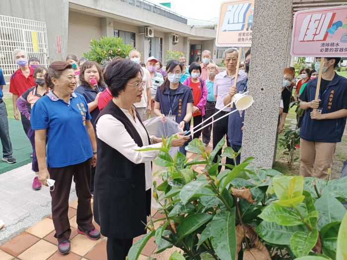 彰化縣加強宣導防範登革熱 巡倒清刷四步驟清除孳生源