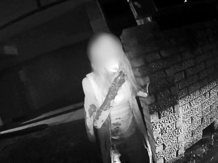 女子凌晨失足落田滿身泥濘　路人發現立即通報警方