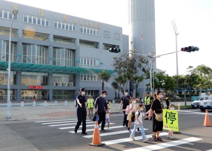 嘉義縣警護童 警察用心家長放心