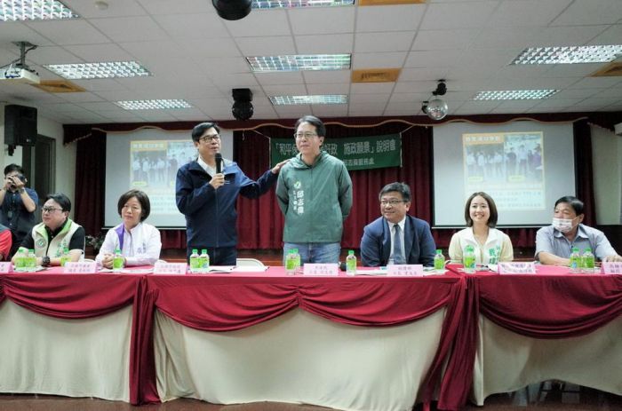 北高雄施政願景說明會 支持民眾擠爆會場