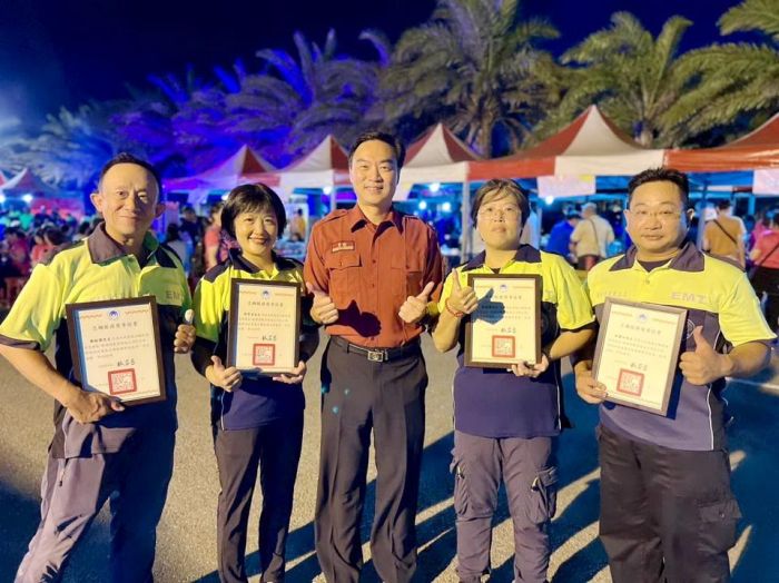 竹市6鳳凰志工獲內政業務志願服務獎章肯定