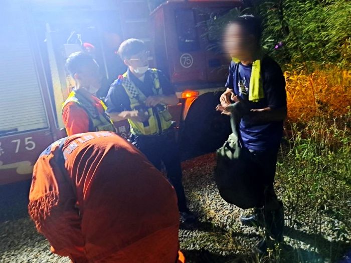 撿拾空拍機迷失  警、消快速馳援