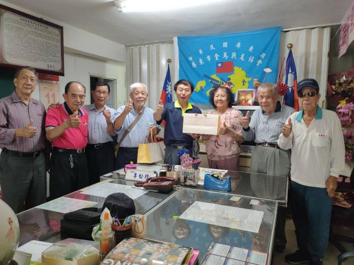 屏東縣榮服處拜訪退伍軍人社團 榮民節前夕賀節