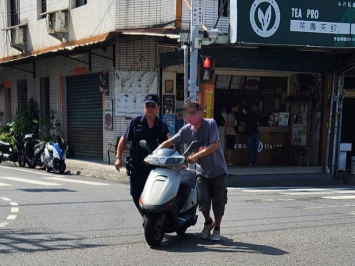 機車拋錨動彈不得　榴中警熱心找救星