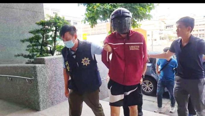 屏東凌晨大火造成一死一重傷 警方立即拘提許姓犯嫌到案