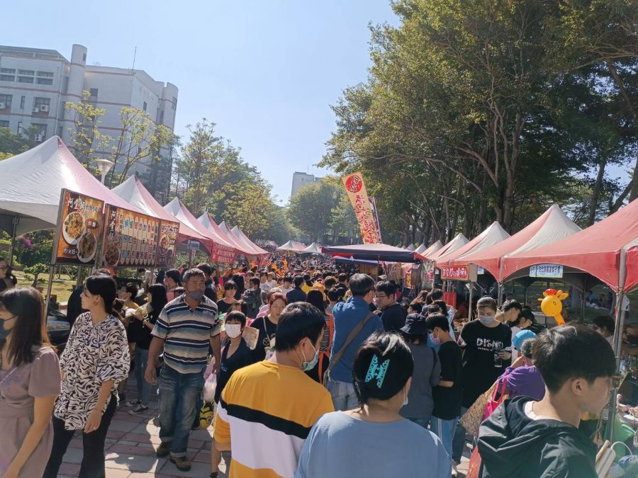 寒冬送暖「疼惜彰化家扶囝仔」 耶誕愛心園遊會熱鬧登場攤位創記錄