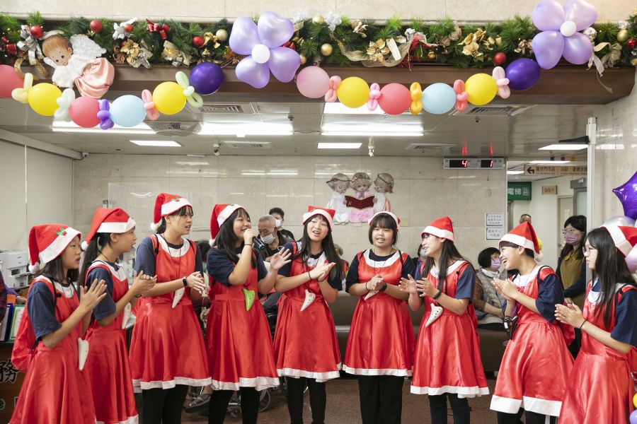 二林基督教醫院聖誕報佳音 揭露重金屬中毒對腎臟的危害