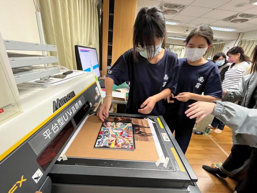 雲嘉南分署辦動手「玩」設計 心智障礙學子職訓初體驗