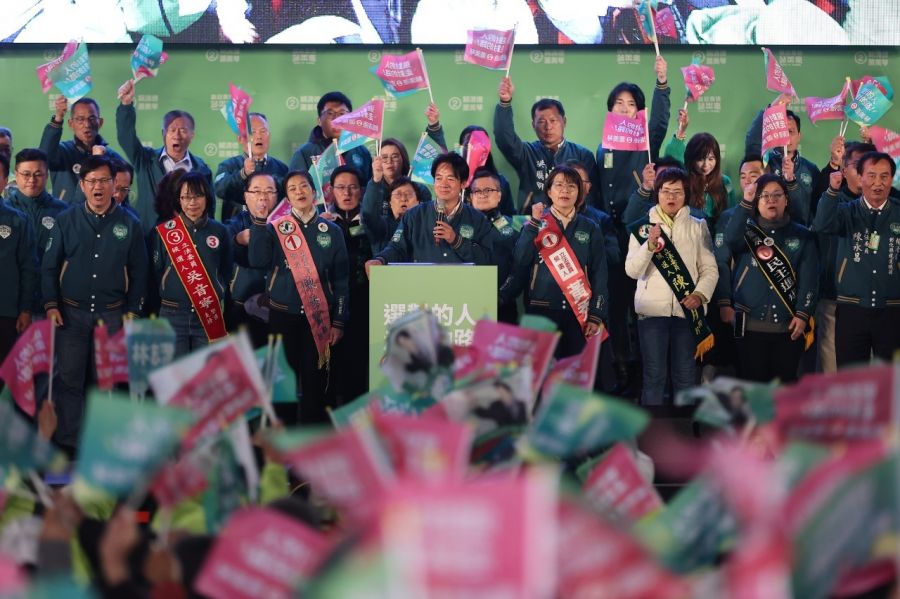 賴清德一天兩進彰化拉抬氣勢 彰化4女力選前合體催票