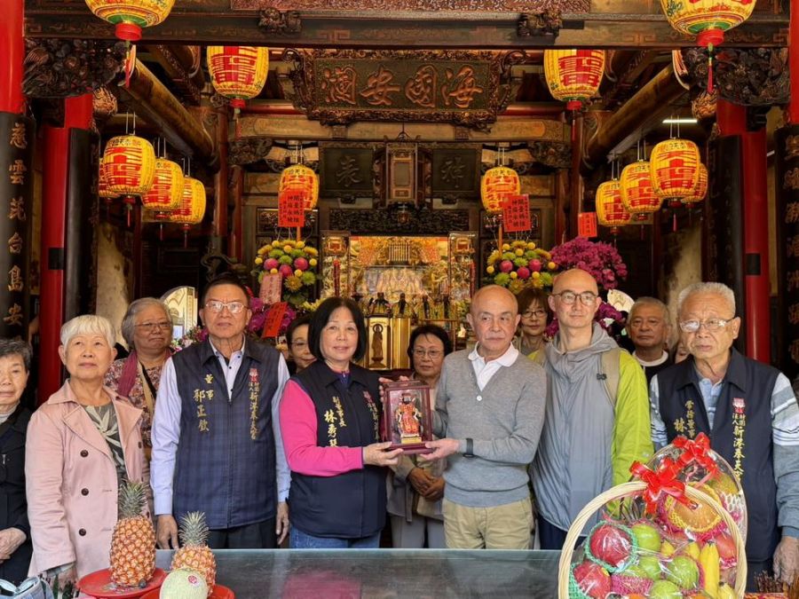 新港奉天宮媽祖  再度傳香分燈到日本