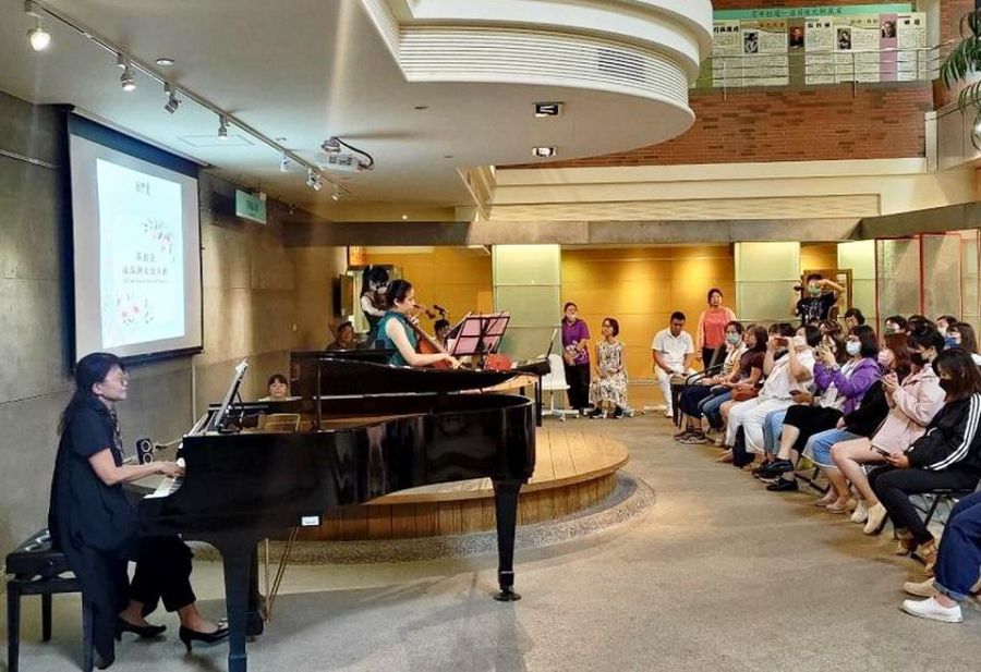 台鋼科技大學H•O樂團『特』別演出悠揚樂聲