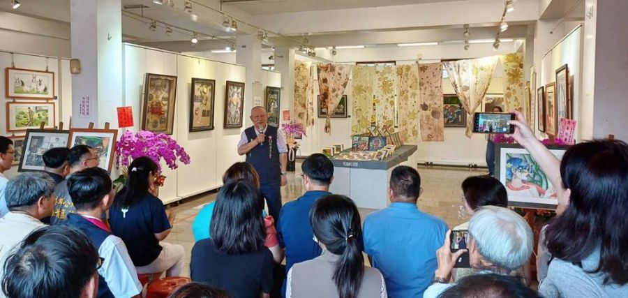  新港國中美術班畢業成果展  假奉天宮展出作品琳瑯滿目