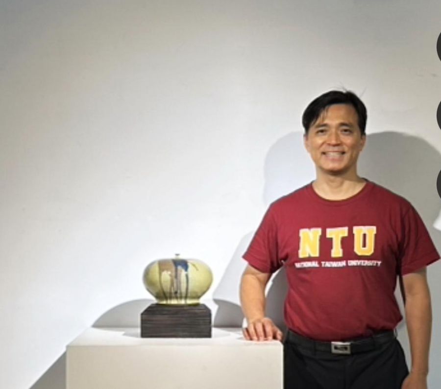 第一位榮獲「斐陶斐獎」的台灣陶藝家李仁燿大師 創作30巡迴經典個展