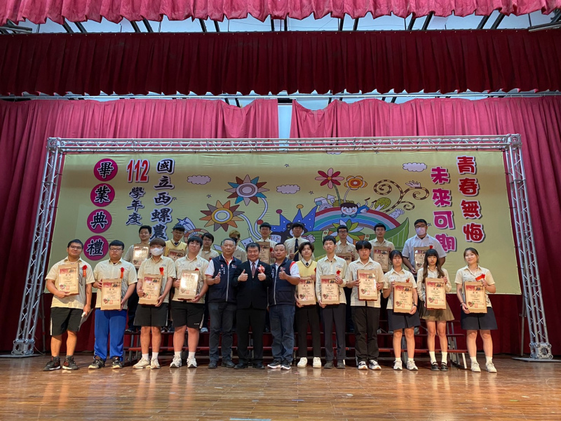 鳳凰花開畢業季　太平媽祖獎暖心送幸福