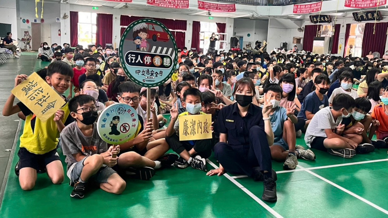 西螺分局前進校園交安、反毒、反詐騙宣導